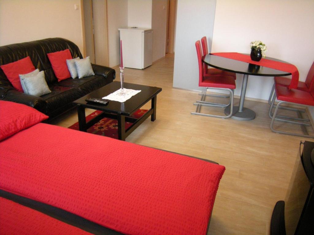 Appartement Ema And